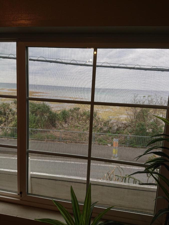 Maribu Beach House Onna Exteriér fotografie